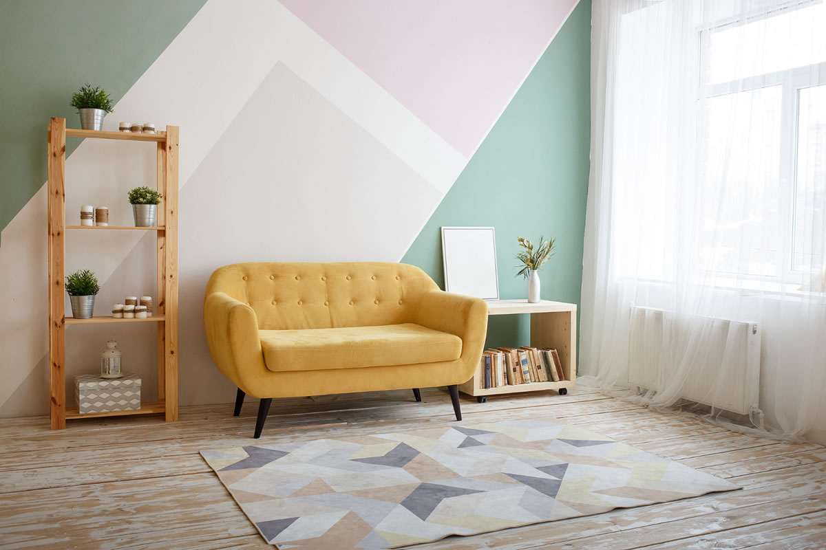 4 Simple Ways to Decorate Your Walls on a Shoestring Budget