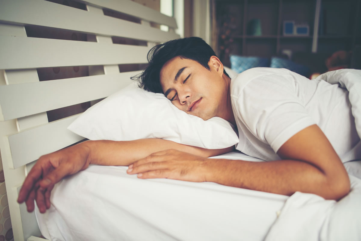Tips to Get Quality Sleep When You Are Travelling for Work