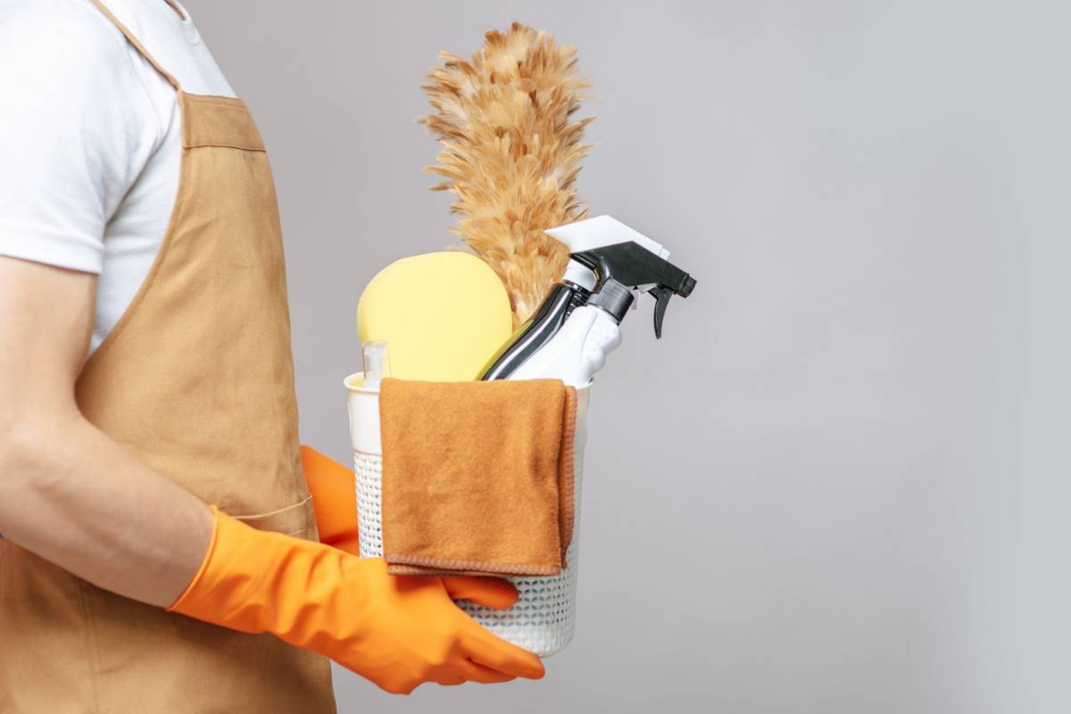 5 Tips for Cleaning Your Corporate Housing Unit When Away for Work