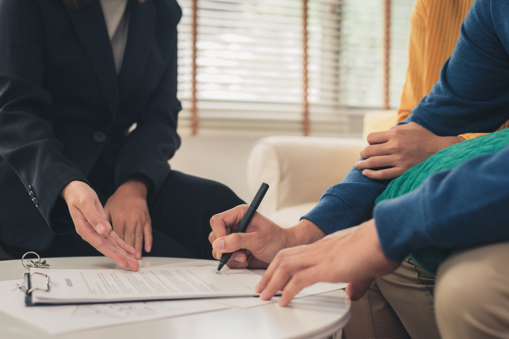 Essential Questions to Ask Before Signing a Lease