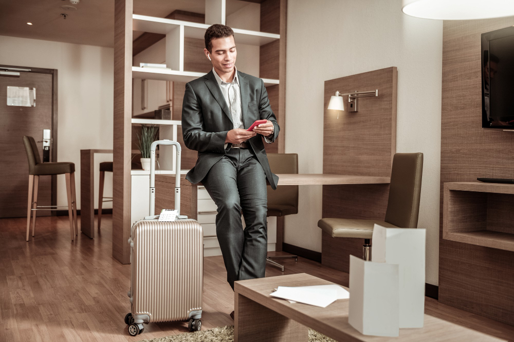 Why Short-Term Rentals Are Perfect for Traveling Professionals